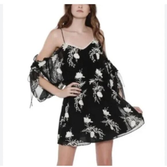 Alice + Olivia Holden Dress Womens XS Floral Embroidered Off Shoulder Boho - Picture 1 of 6